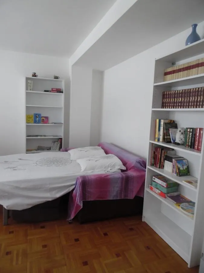 Joly 2 Pieces A 100 Mt De La Mer Menton Apartment